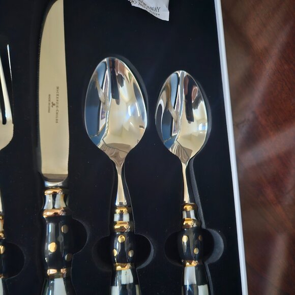 RARE MACKENZIE CHILDS COURTLY CHECK BLACK TIE CERAMIC 5 PC PLACESETTING FLATWARE - Picture 4 of 10